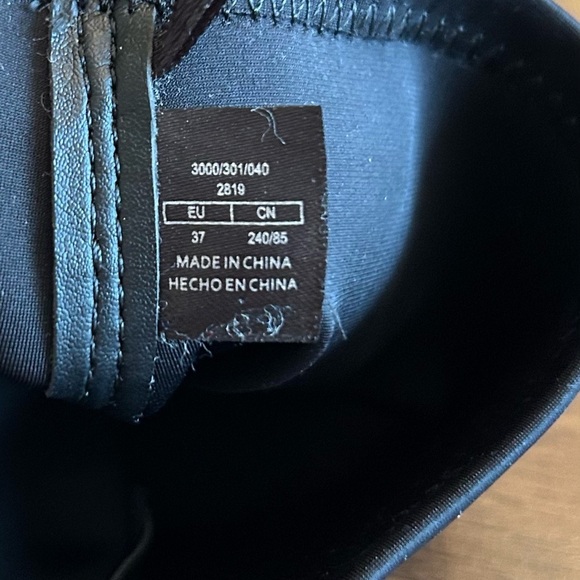 Zara Trafaluc Black Stretch Kitten Heel Tall Boots Size 6.5 - Picture 4 of 6